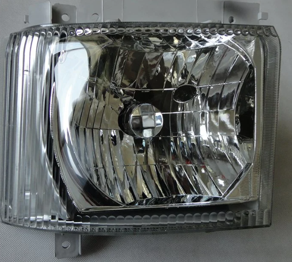 isuzu forward headlight